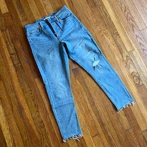 Levi’s Wedgie Skinny Jean